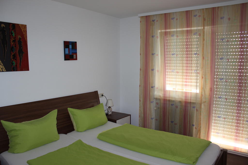 Hotel-Zahringerstube Neuenburg am Rhein Extérieur photo