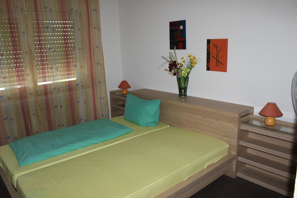 Hotel-Zahringerstube Neuenburg am Rhein Chambre photo